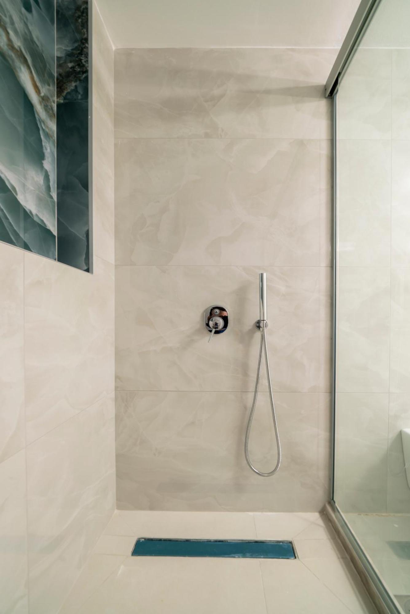Neon 2Br Luxurious Central Apt Heraklion מראה חיצוני תמונה