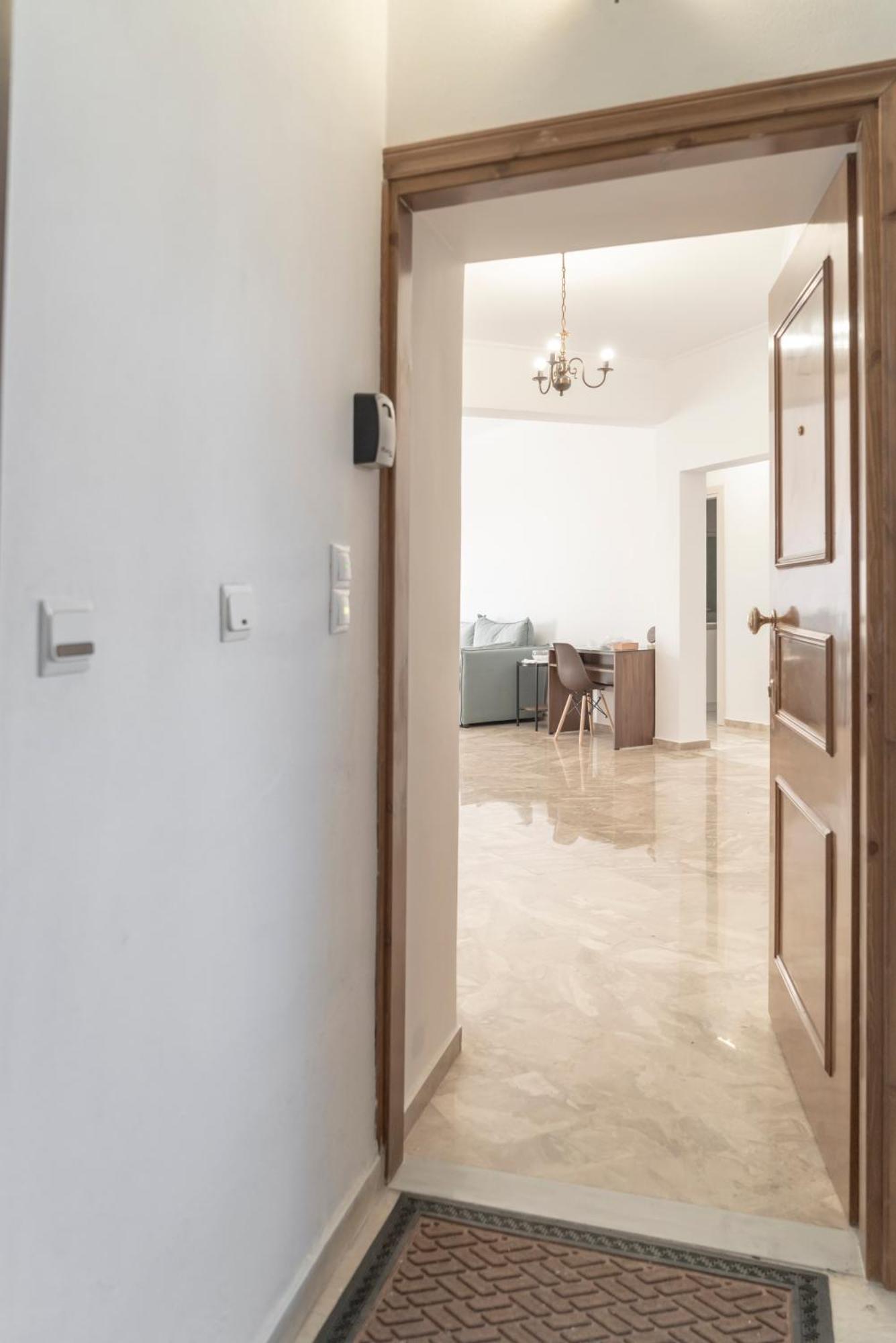 Neon 2Br Luxurious Central Apt Heraklion מראה חיצוני תמונה